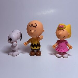 Vintage Peanuts Plastic/PVC Toy Figure Lot Snoopy Charlie Brown Sally Brown
